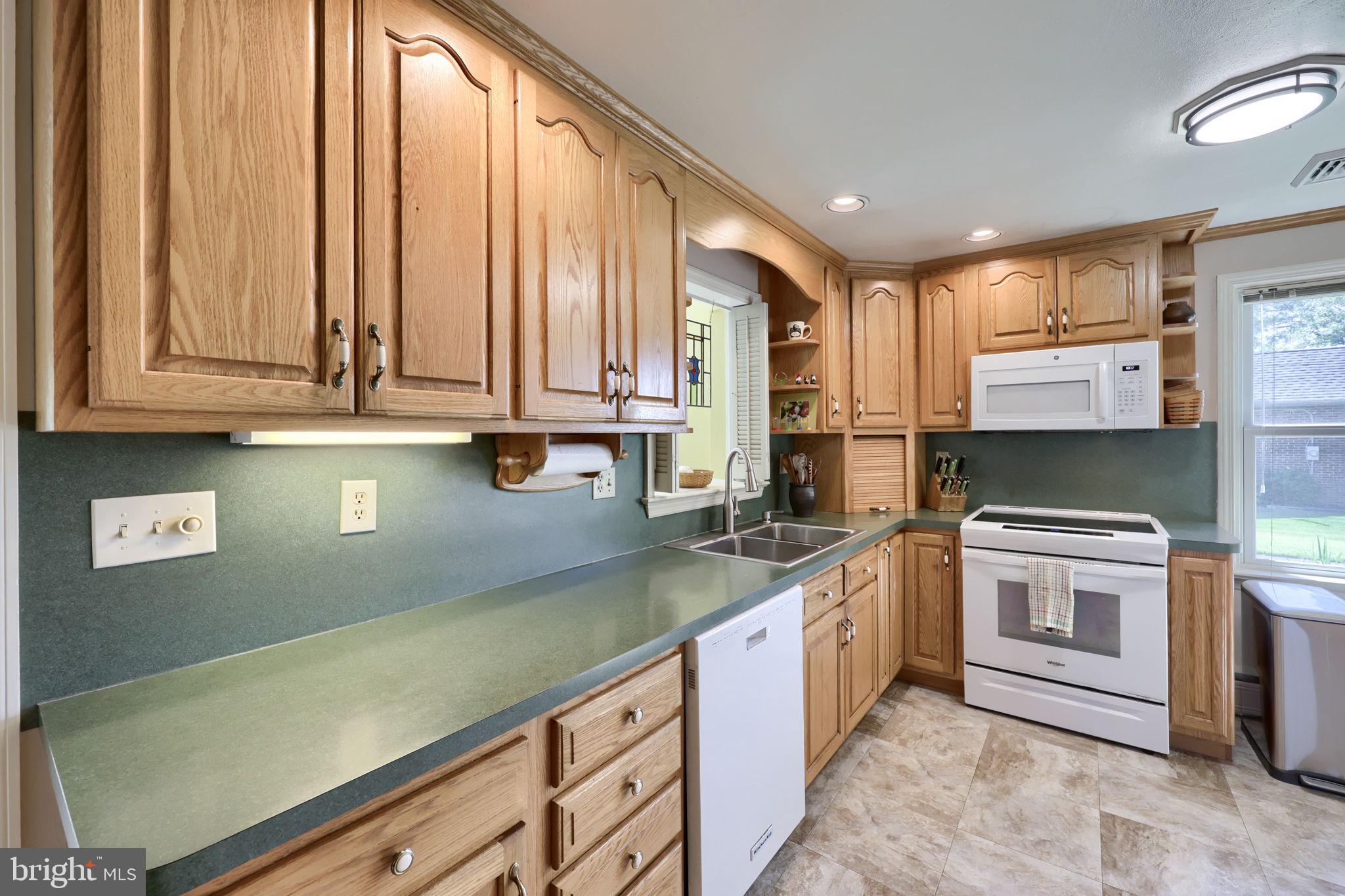 2127 Jefferson Road Spring Grove, PA 17362 - Photo 15 of 49