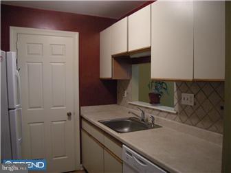 94 Heyward Road Chesterbrook, PA 19087 - Photo 7 of 10 Kitchen