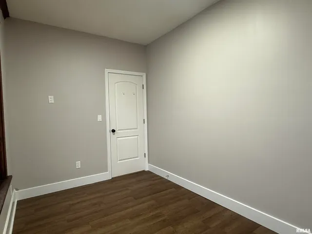 $93,000 | 112 East Gift Avenue, Peoria, IL 61603