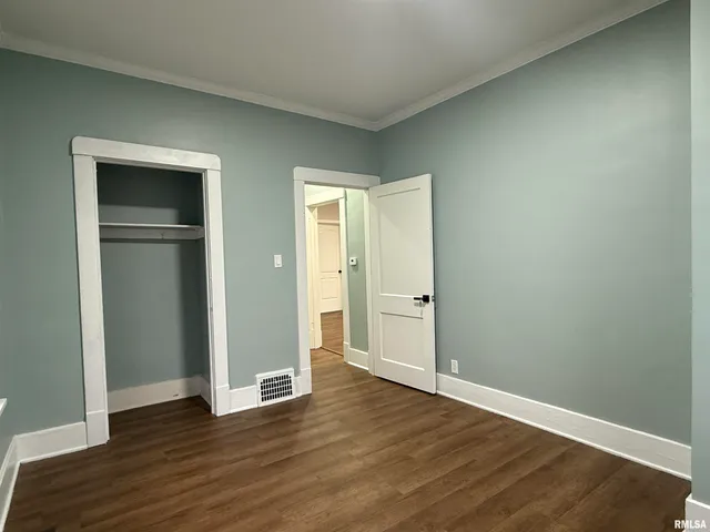 $93,000 | 112 East Gift Avenue, Peoria, IL 61603