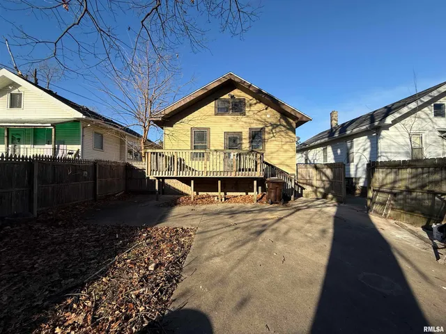 $93,000 | 112 East Gift Avenue, Peoria, IL 61603