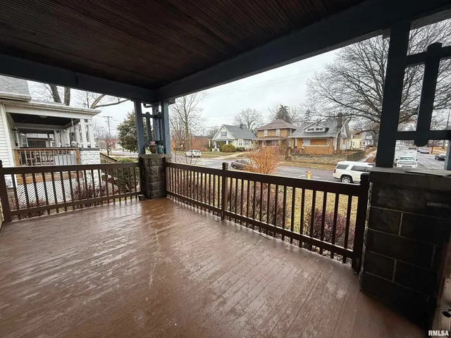 $93,000 | 112 East Gift Avenue, Peoria, IL 61603