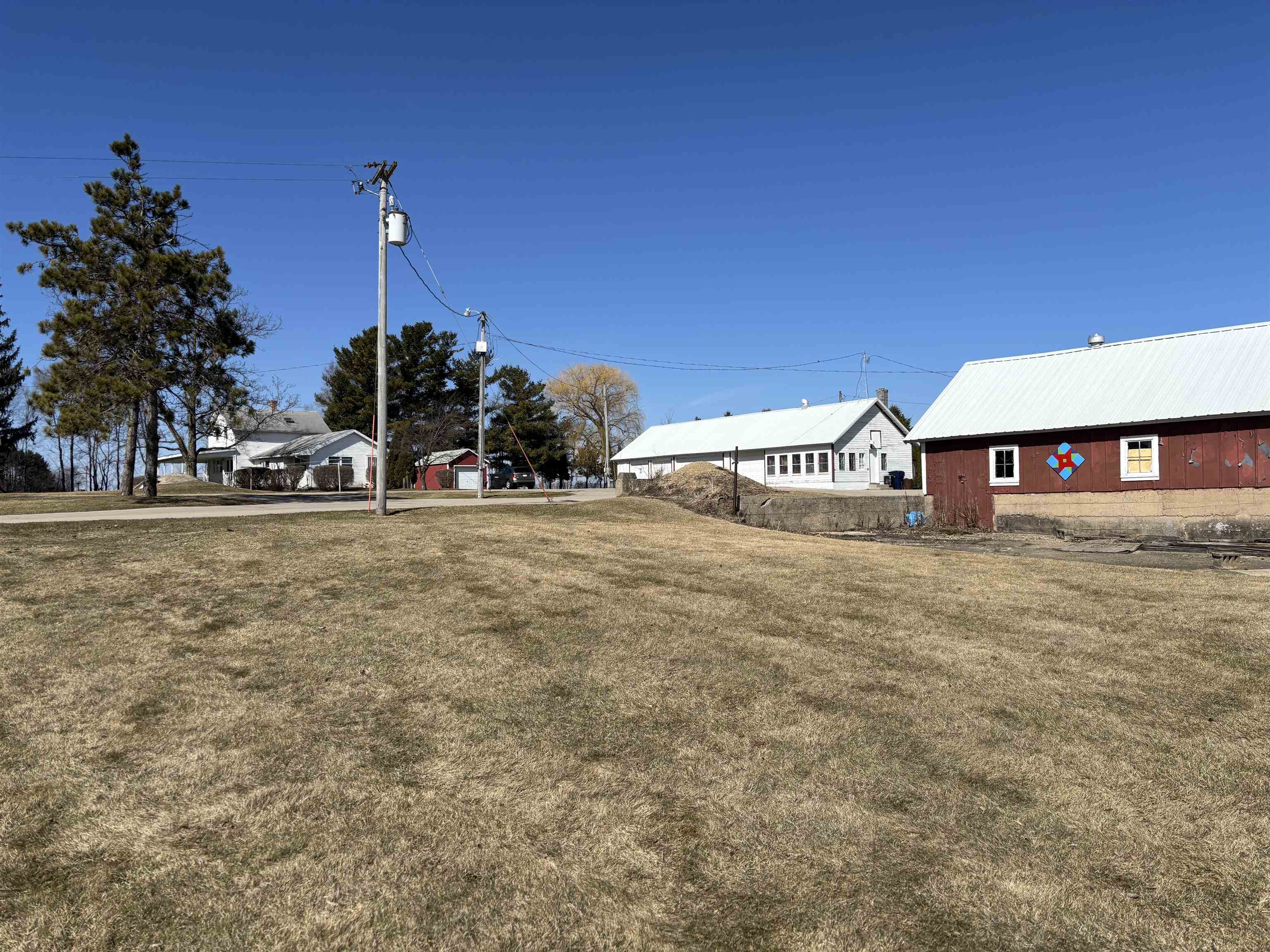 W7900 Meek Road Arlington, WI 53911 - Photo 11 of 13