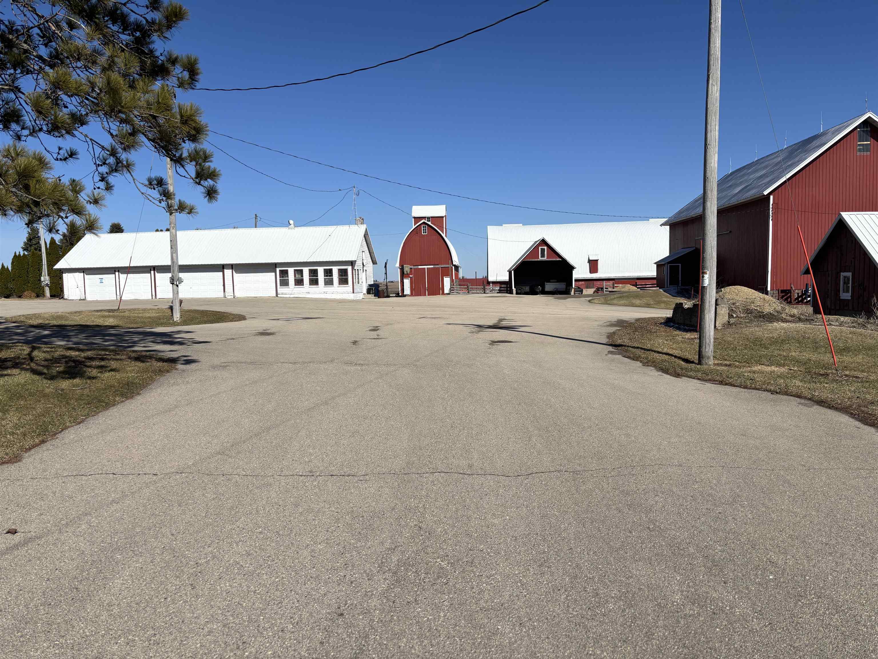 W7900 Meek Road Arlington, WI 53911 - Photo 12 of 13