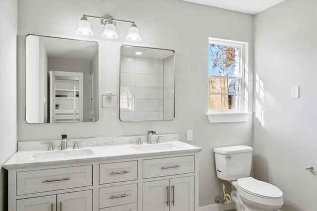 $389,000 | 1425 Columbia Avenue, Corsicana, TX 75110