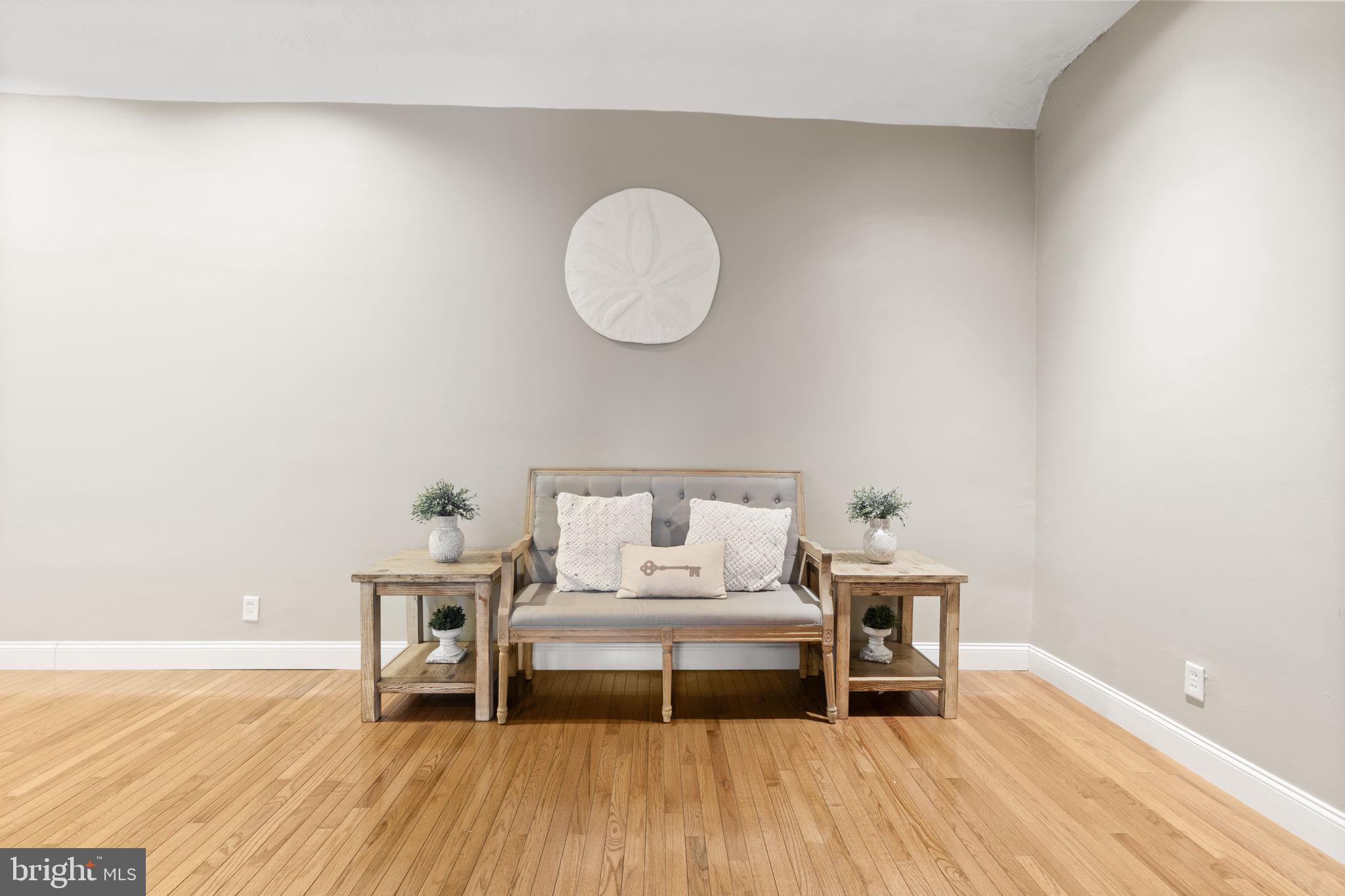 201 Juniper Road Havertown, PA 19083 - Photo 6 of 30 Hallway