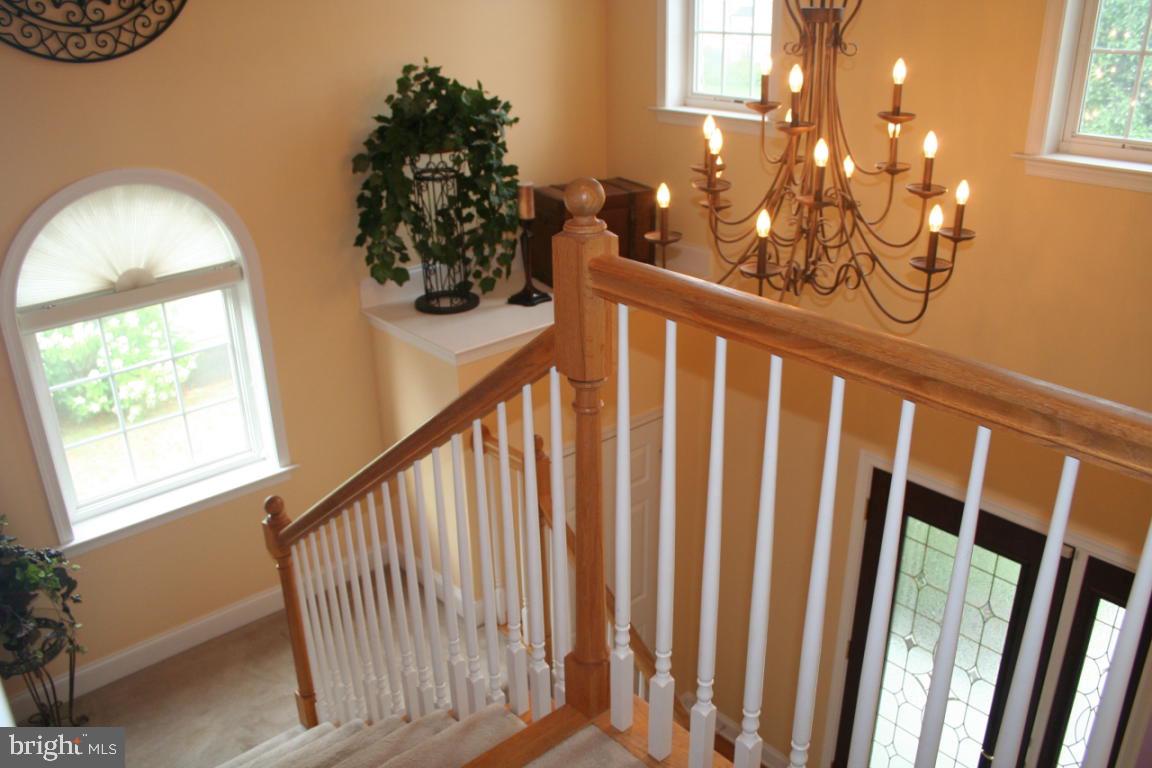 272 Squire Lane Lititz, PA 17543 - Photo 4 of 29 Gallery Image 4