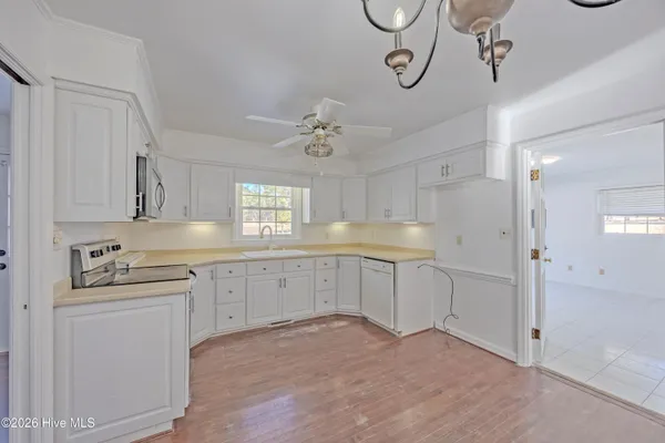 $399,000 | 204 North Country Club Road, Kenansville, NC 28349