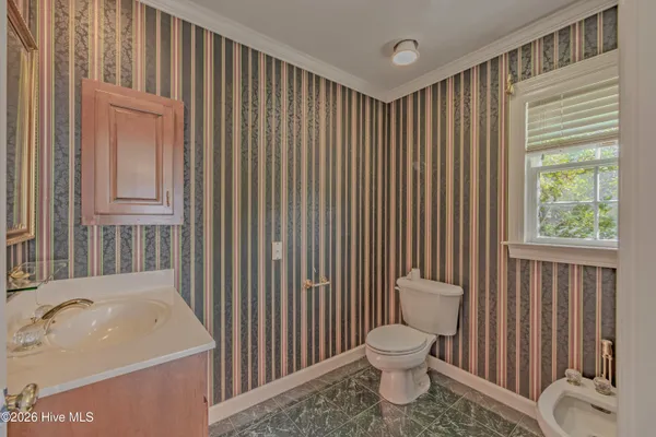 $399,000 | 204 North Country Club Road, Kenansville, NC 28349