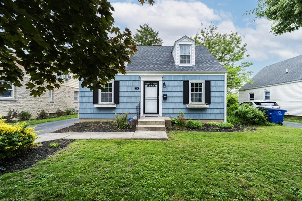 $289,900 | 174 Demorest Road, Columbus, OH 43204