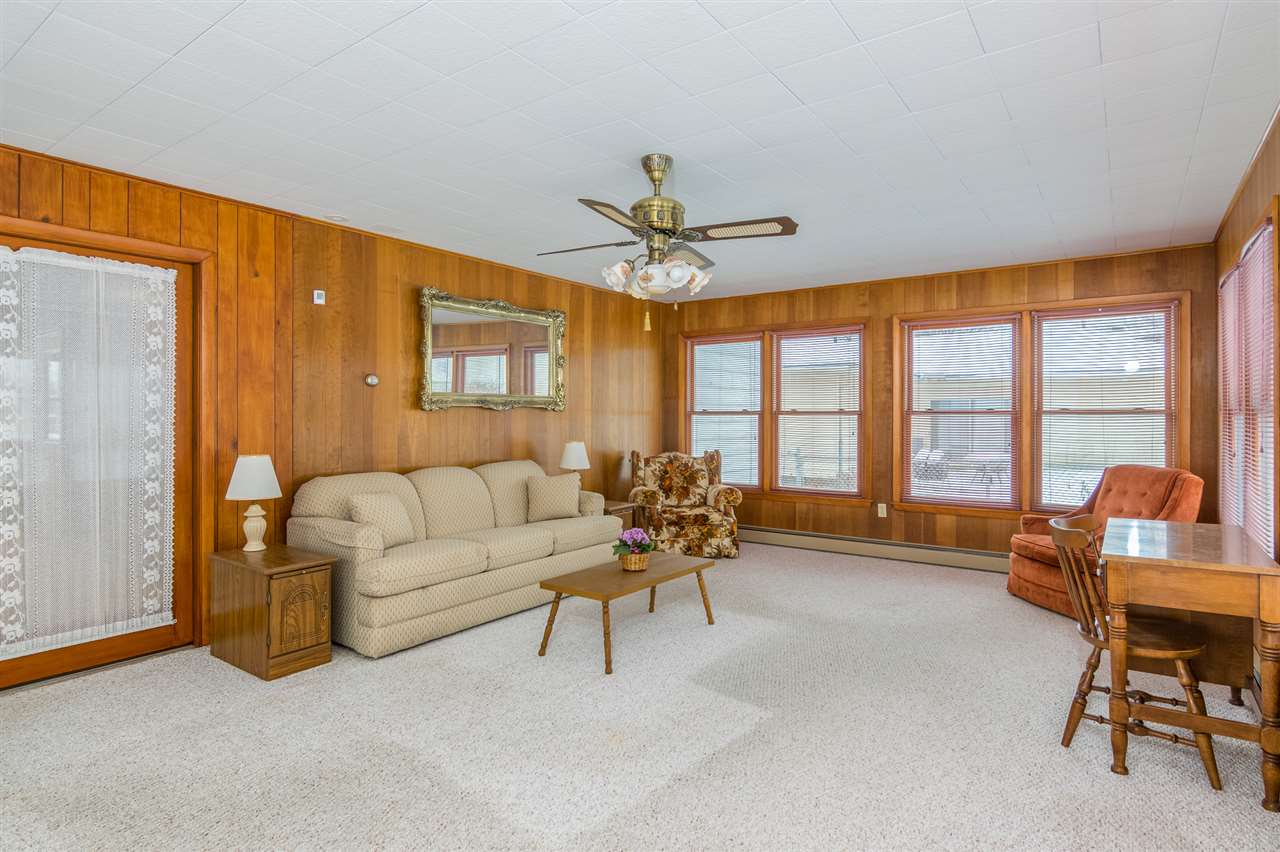 88 Shore Road Burlington, VT 05408 - Photo 11 of 33 Gallery Image 11