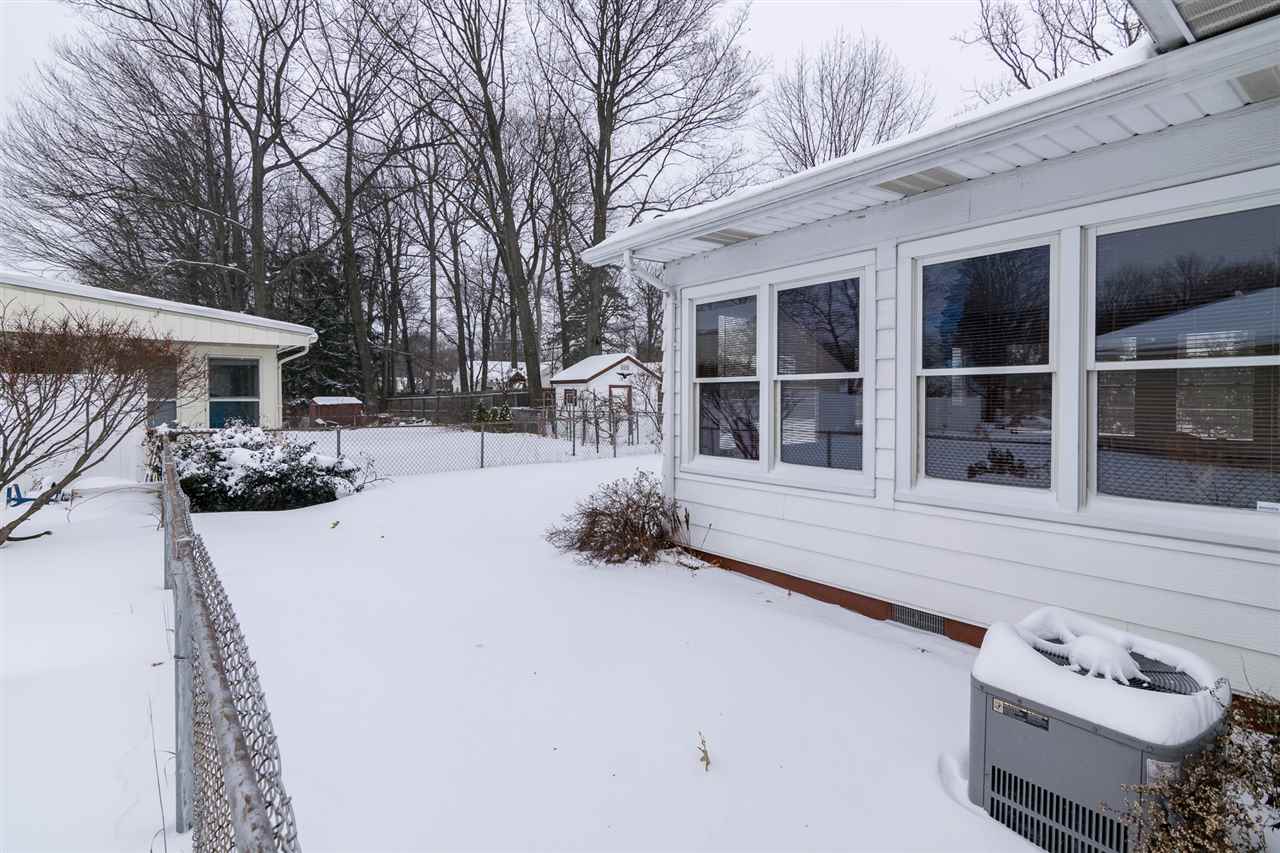 88 Shore Road Burlington, VT 05408 - Photo 24 of 33 Gallery Image 24