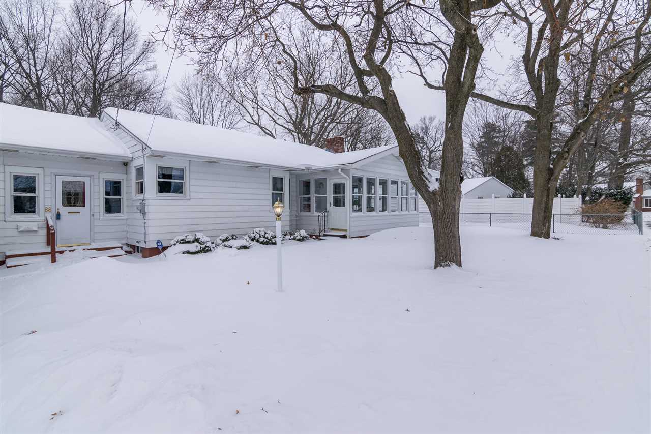 88 Shore Road Burlington, VT 05408 - Photo 31 of 33 Gallery Image 31
