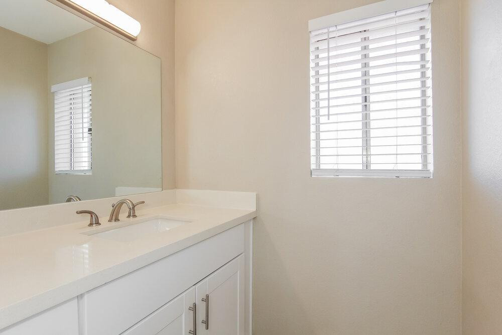 10856 West Ruth Avenue Peoria, AZ 85345 - Photo 9 of 16 Photo #9