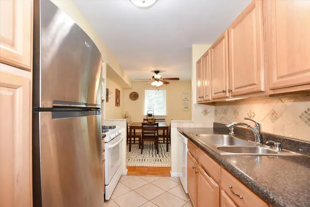 $430,000 | 320 East Shore Road, Unit 10C, Great Neck, NY 11023