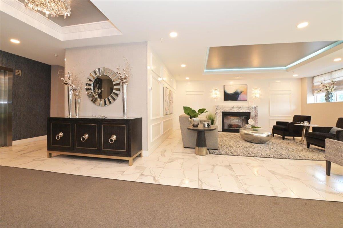 320 East Shore Road, Unit 10C Great Neck, NY 11023 - Photo 8 of 30 Lobby featuring recessed lighting