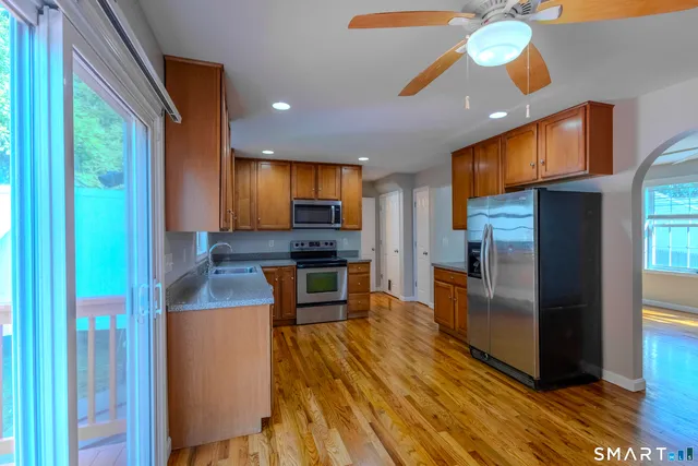 $289,900 | 29 Prospect Street, Unit A, Putnam, CT 06260