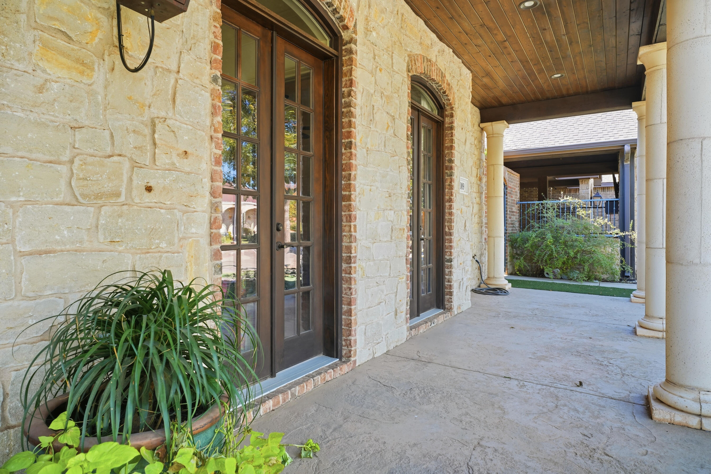 4009 112th Street Lubbock, TX 79423 - Photo 5 of 60 06-nmc-7