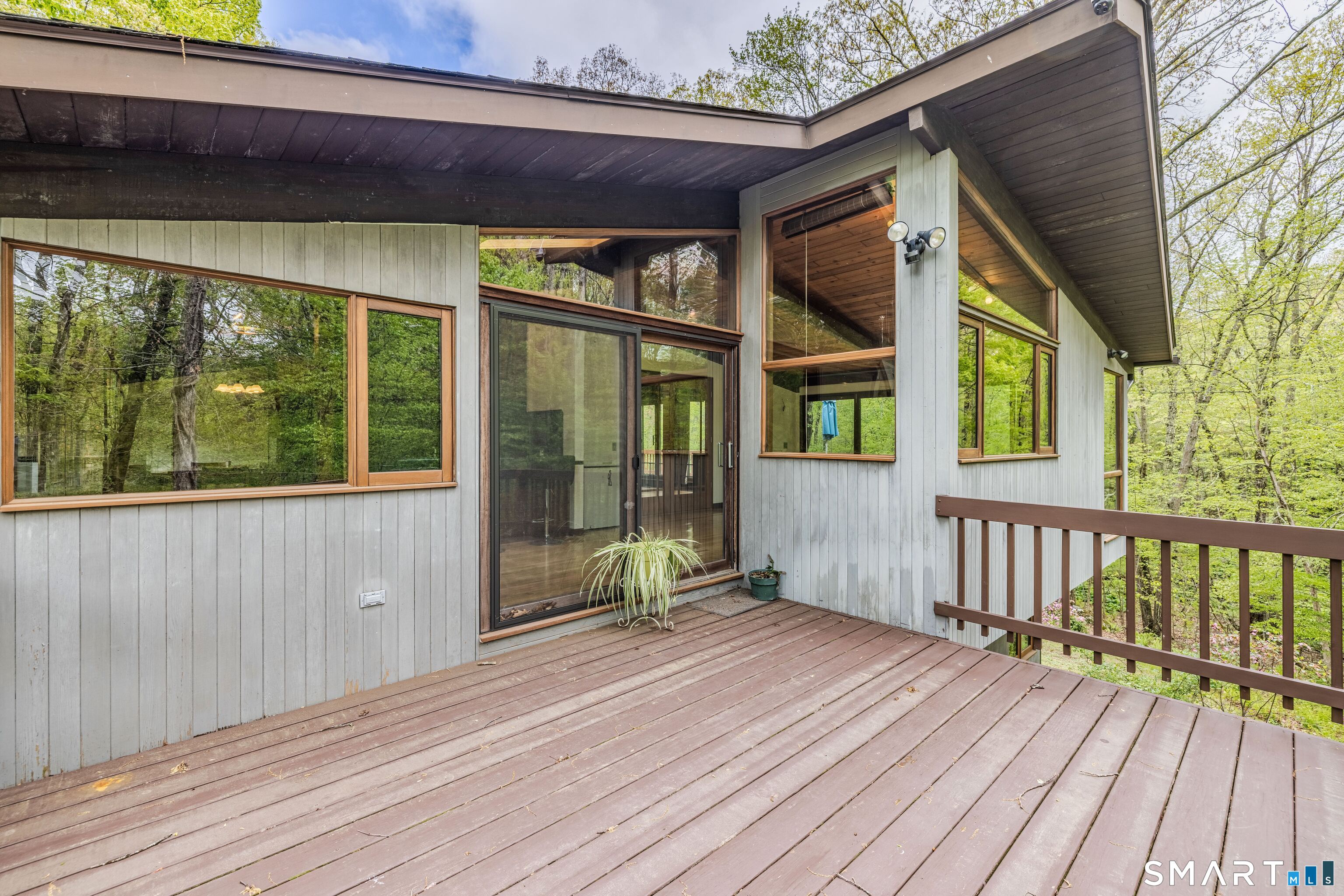 88 Hillyndale Road Mansfield, CT 06268 - Photo 35 of 40