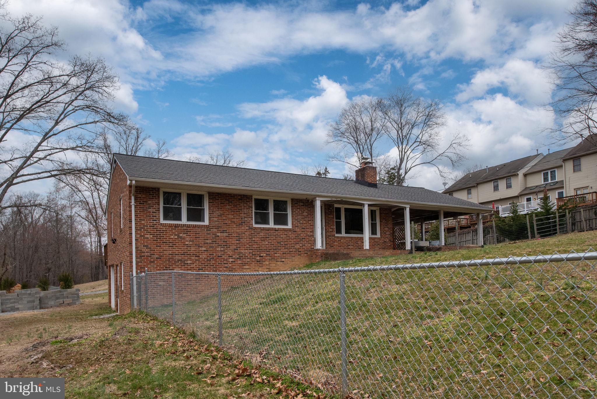 101 Harrell Road Fredericksburg, VA 22405 - Photo 6 of 68 Gallery Image 6
