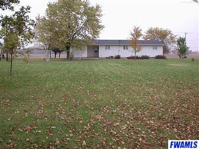8630 Hoagland Road Hoagland, IN 46745 - Photo 2 of 8