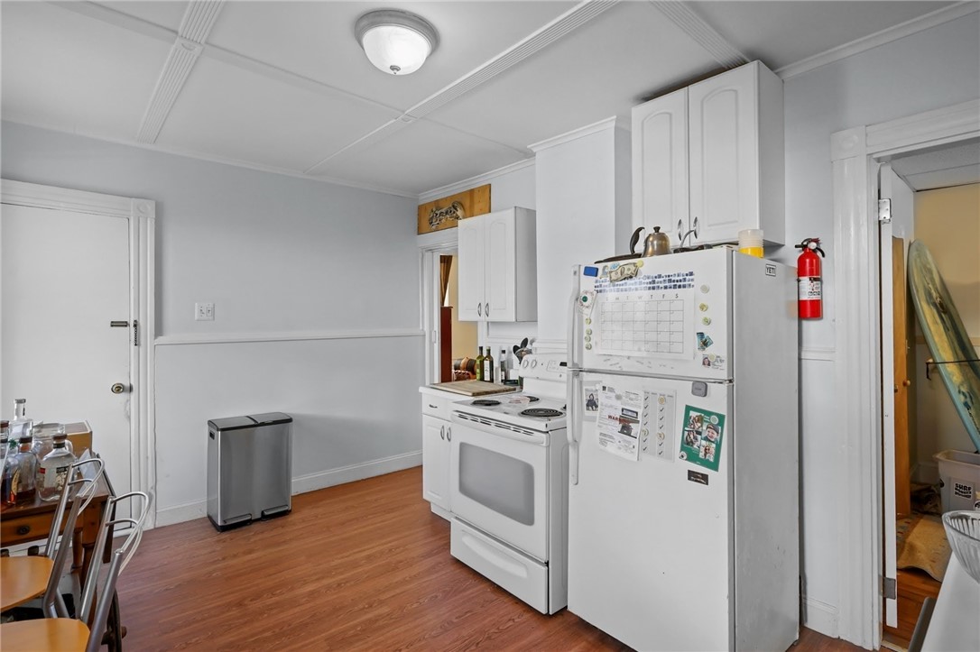 26 Atlantic Street Newport, RI 02840 - Photo 14 of 48