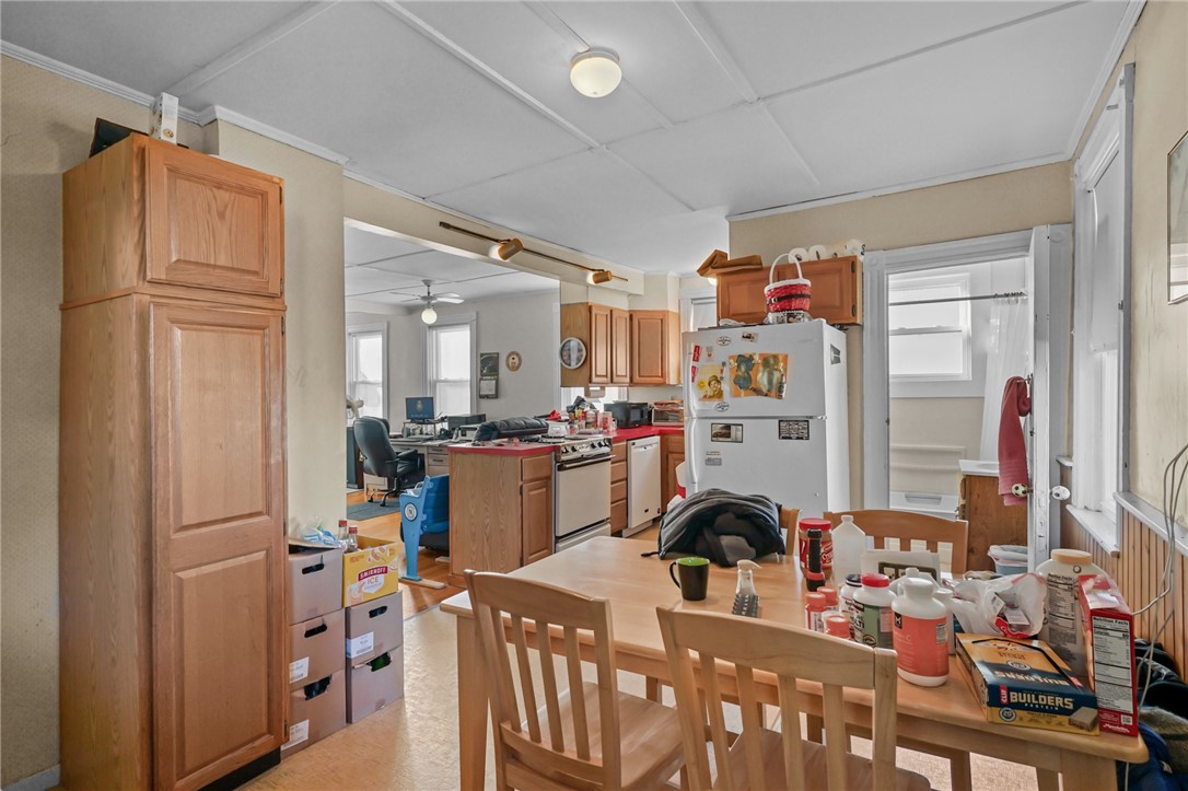 26 Atlantic Street Newport, RI 02840 - Photo 41 of 48