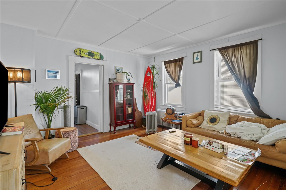 26 Atlantic Street Newport, RI 02840 - Photo 8 of 48