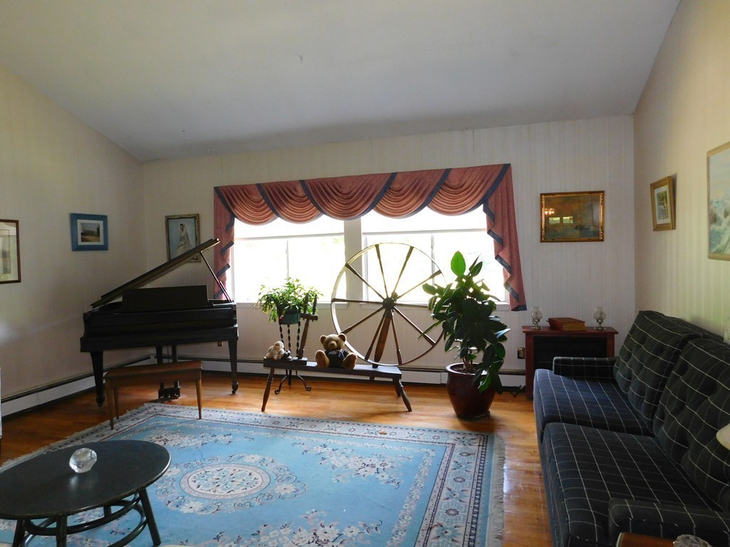 20 Ruthellen Road Holliston, MA 01746 - Photo 8 of 30 Gallery Image 8