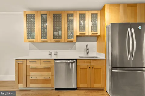 $1,500,000 | 1225 T Street Northwest, Washington, DC 20009