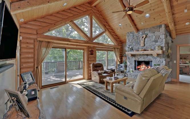 Great Room with Fireplace