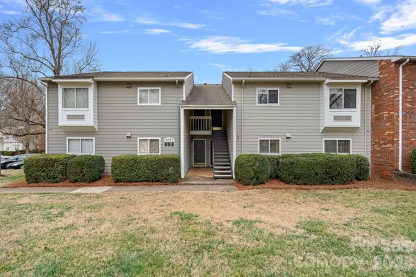 $245,000 | 3021 Heathstead Place, Unit B, Charlotte, NC 28210
