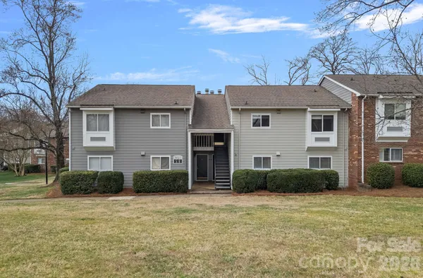 $245,000 | 3021 Heathstead Place, Unit B, Charlotte, NC 28210