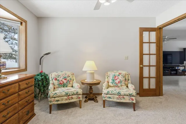 $329,900 | 1079 South Pointe Drive, Hastings, MN 55033