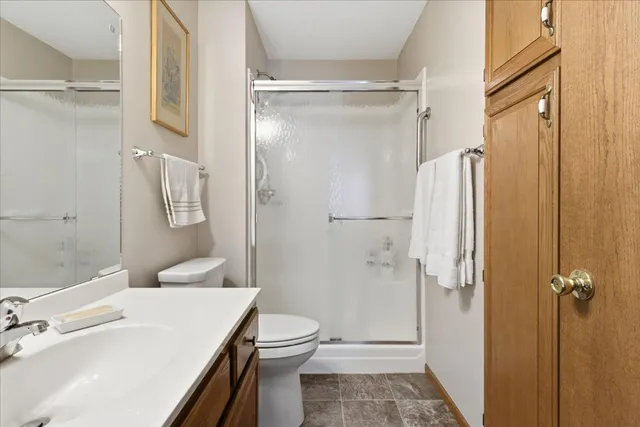 $329,900 | 1079 South Pointe Drive, Hastings, MN 55033