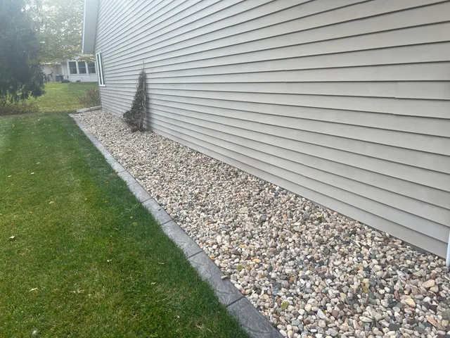 $329,900 | 1079 South Pointe Drive, Hastings, MN 55033