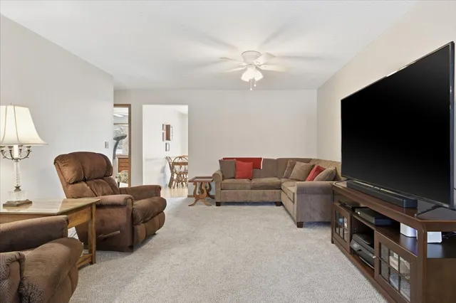 $329,900 | 1079 South Pointe Drive, Hastings, MN 55033