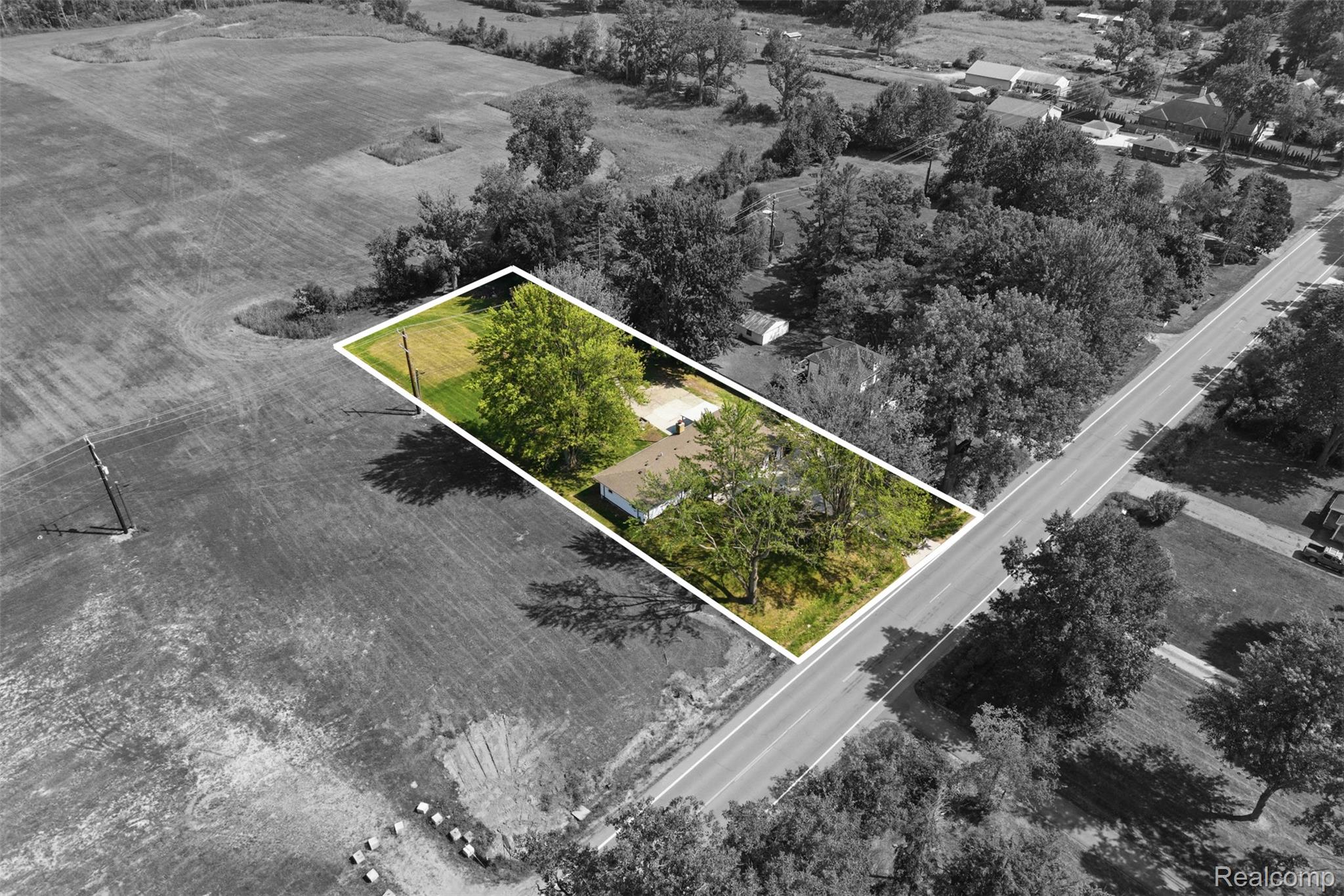 4655 Denton Road Canton, MI 48188 - Photo 53 of 54 Additional content