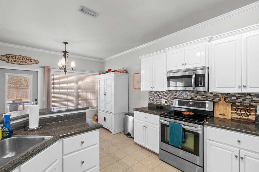 711 Strickland Road Headland, AL 36345 - Photo 12 of 37 Gallery Image 12