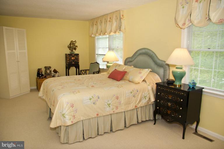 220 Hunters Ridge Road Lutherville-Timonium, MD 21093 - Photo 22 of 30 Bedroom