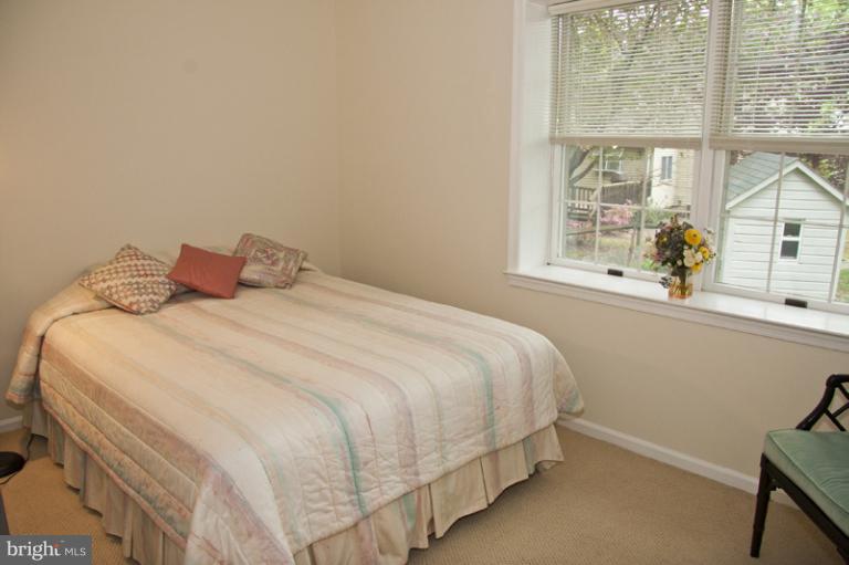 220 Hunters Ridge Road Lutherville-Timonium, MD 21093 - Photo 10 of 30 Bedroom