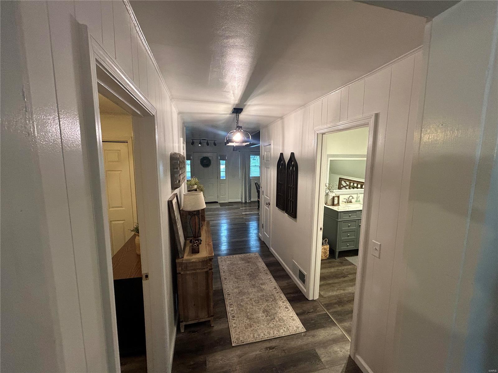 1396 Fifth Street Carrollton, IL 62016 - Photo 14 of 24 Gallery Image 14