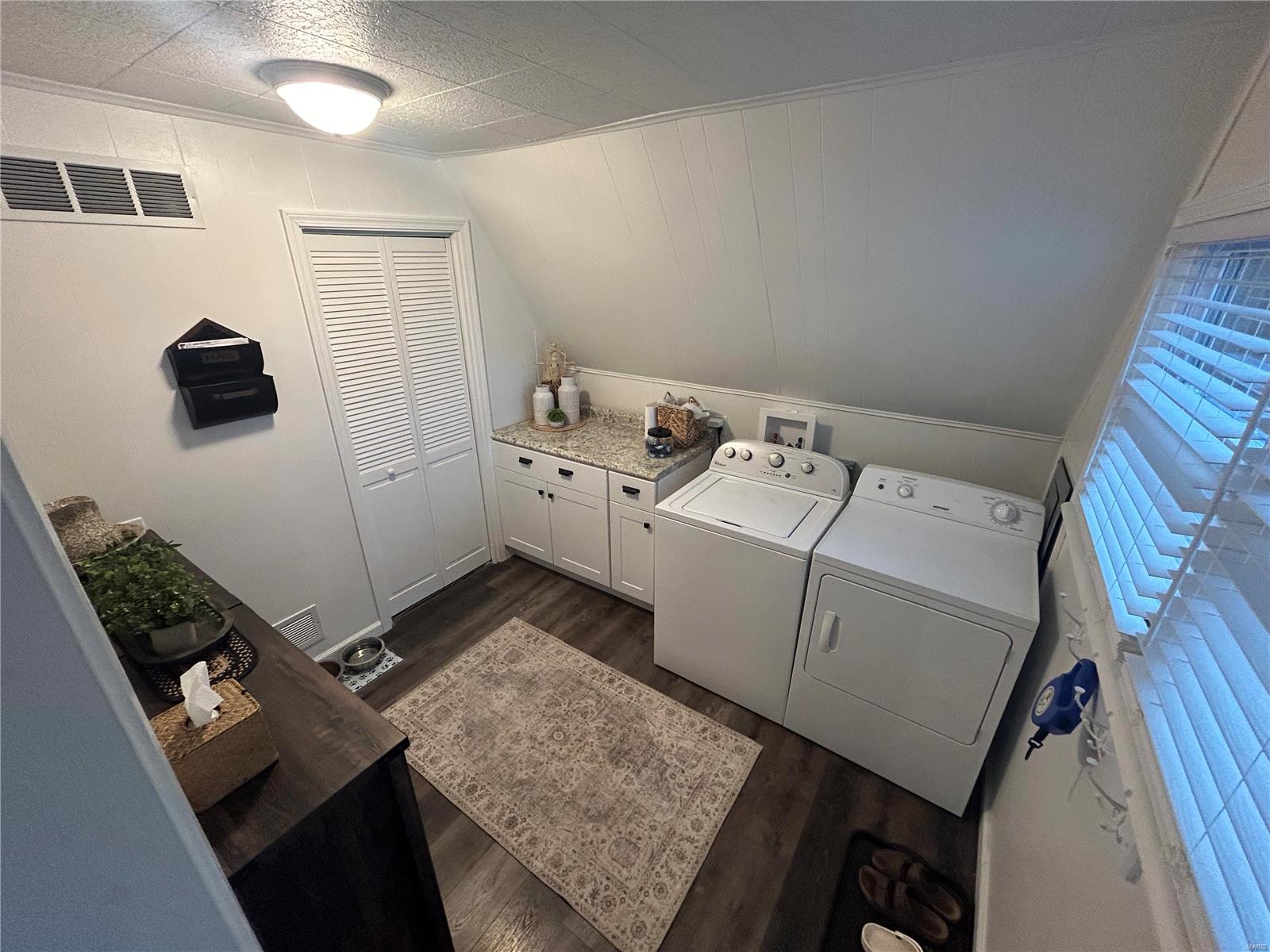 1396 Fifth Street Carrollton, IL 62016 - Photo 18 of 24 Gallery Image 18