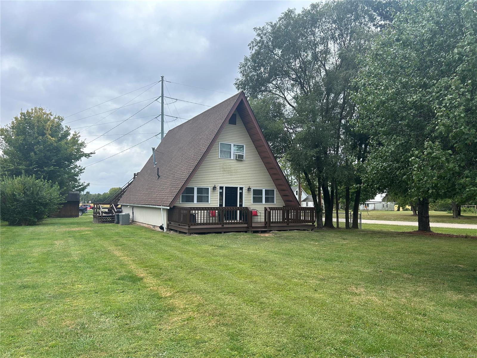 1396 Fifth Street Carrollton, IL 62016 - Photo 2 of 24 Gallery Image 2