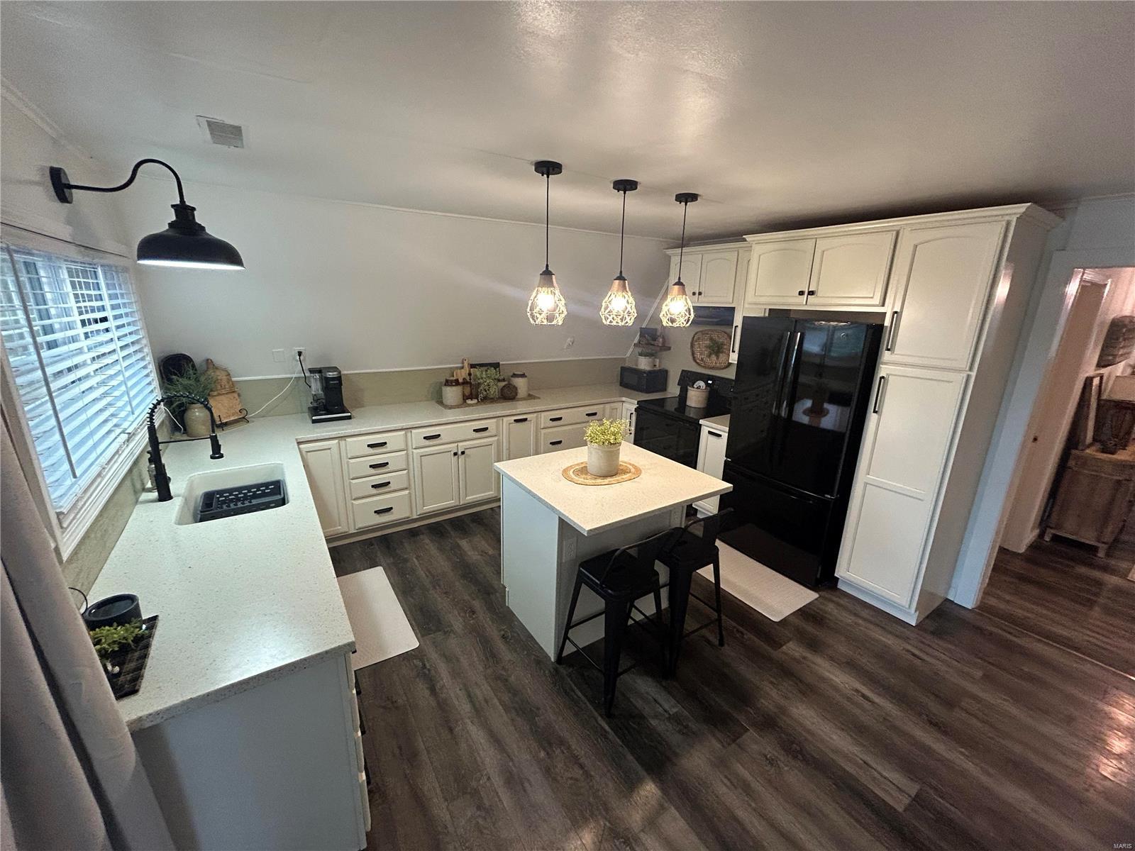 1396 Fifth Street Carrollton, IL 62016 - Photo 6 of 24 Gallery Image 6