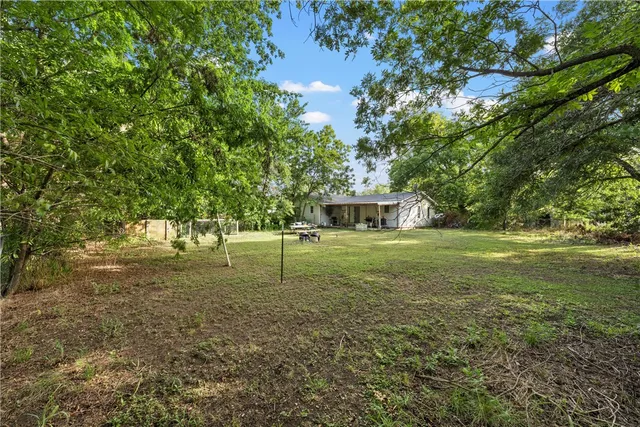 $199,000 | 1215 West 9th Street, Clifton, TX 76634