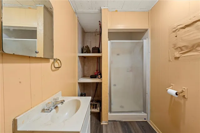 $199,000 | 1215 West 9th Street, Clifton, TX 76634