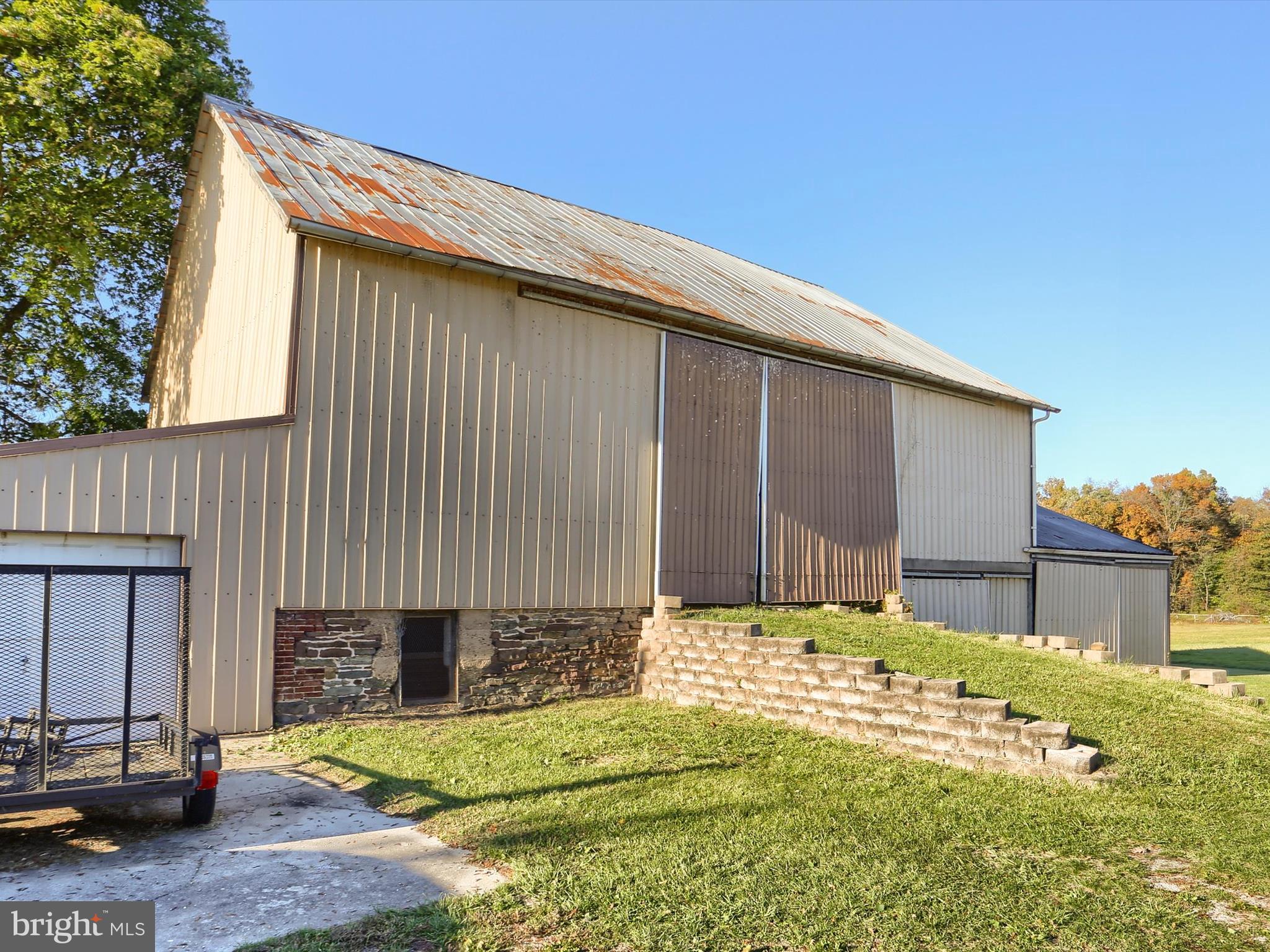 1014 Pondtown Road Dillsburg, PA 17019 - Photo 4 of 44