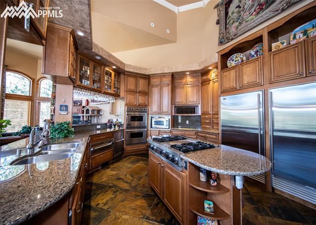 4460 Hidden Rock Road Colorado Springs, CO 80908 - Photo 15 of 36 Gallery Image 15