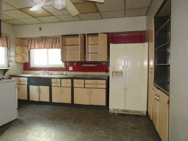 $95,000 | 206 Lookout Avenue, Charleroi, PA 15022